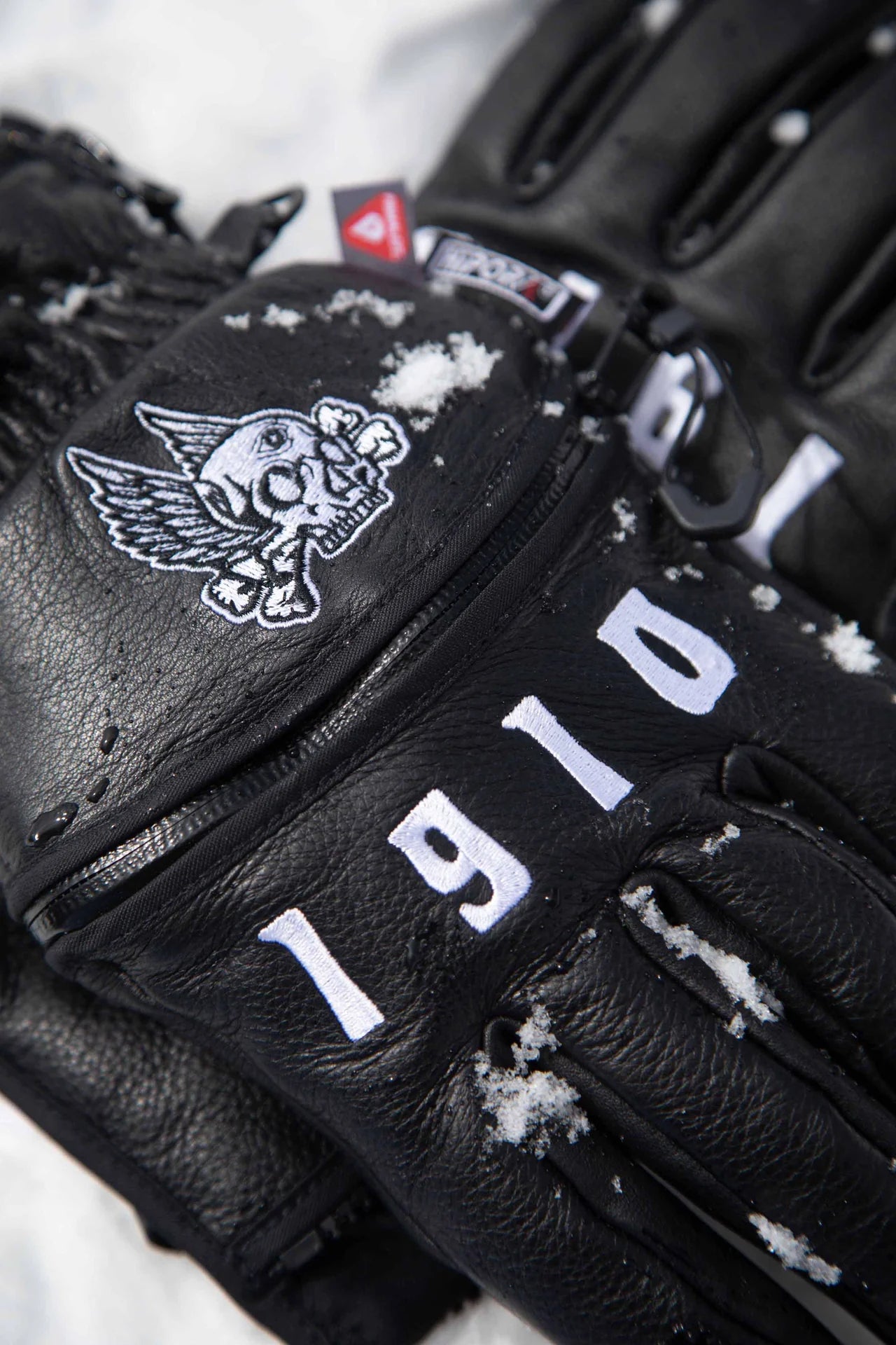 DEATHGRIP 1910 Zombie Glove