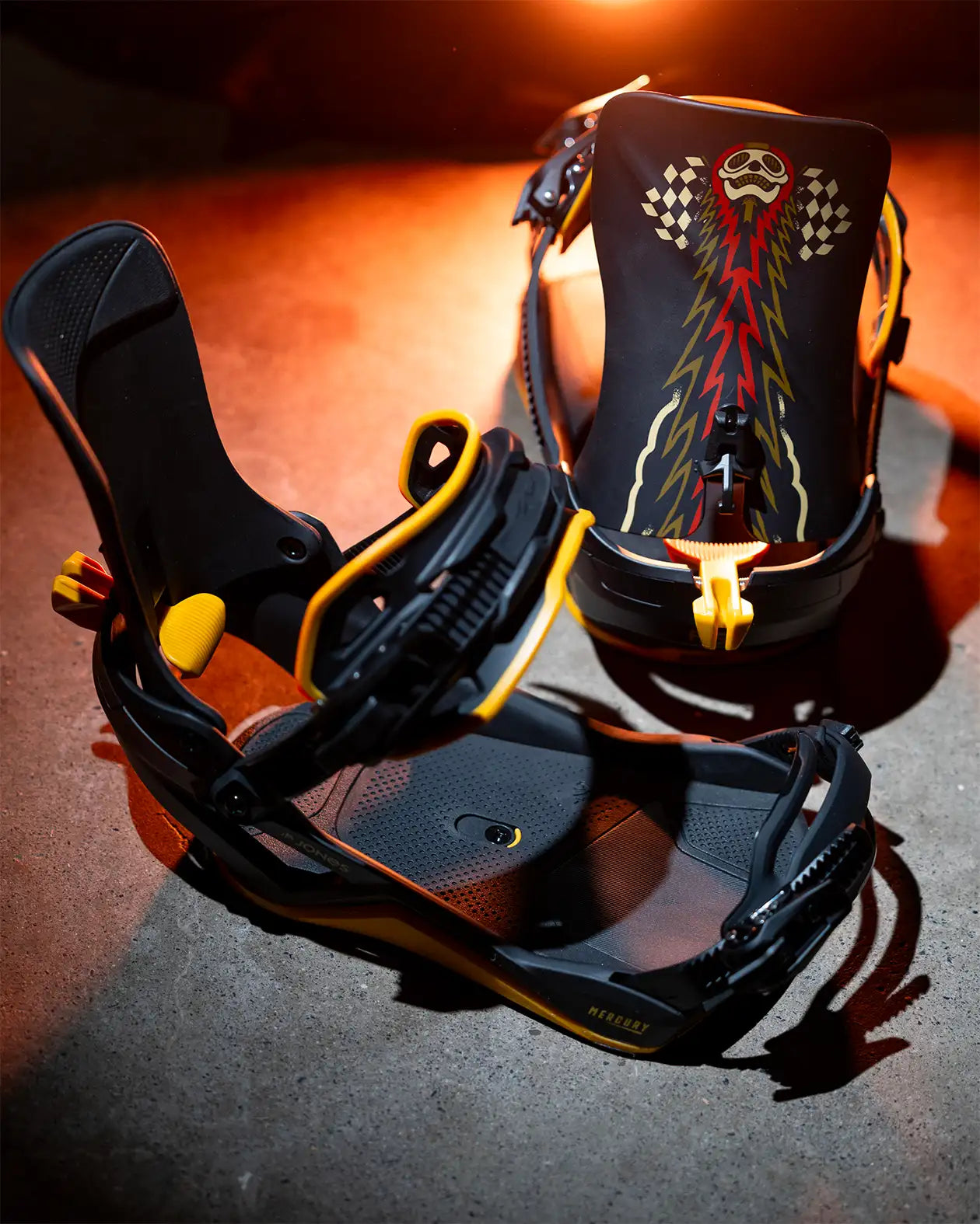 Jones FASE Mercury Snowboard Binding