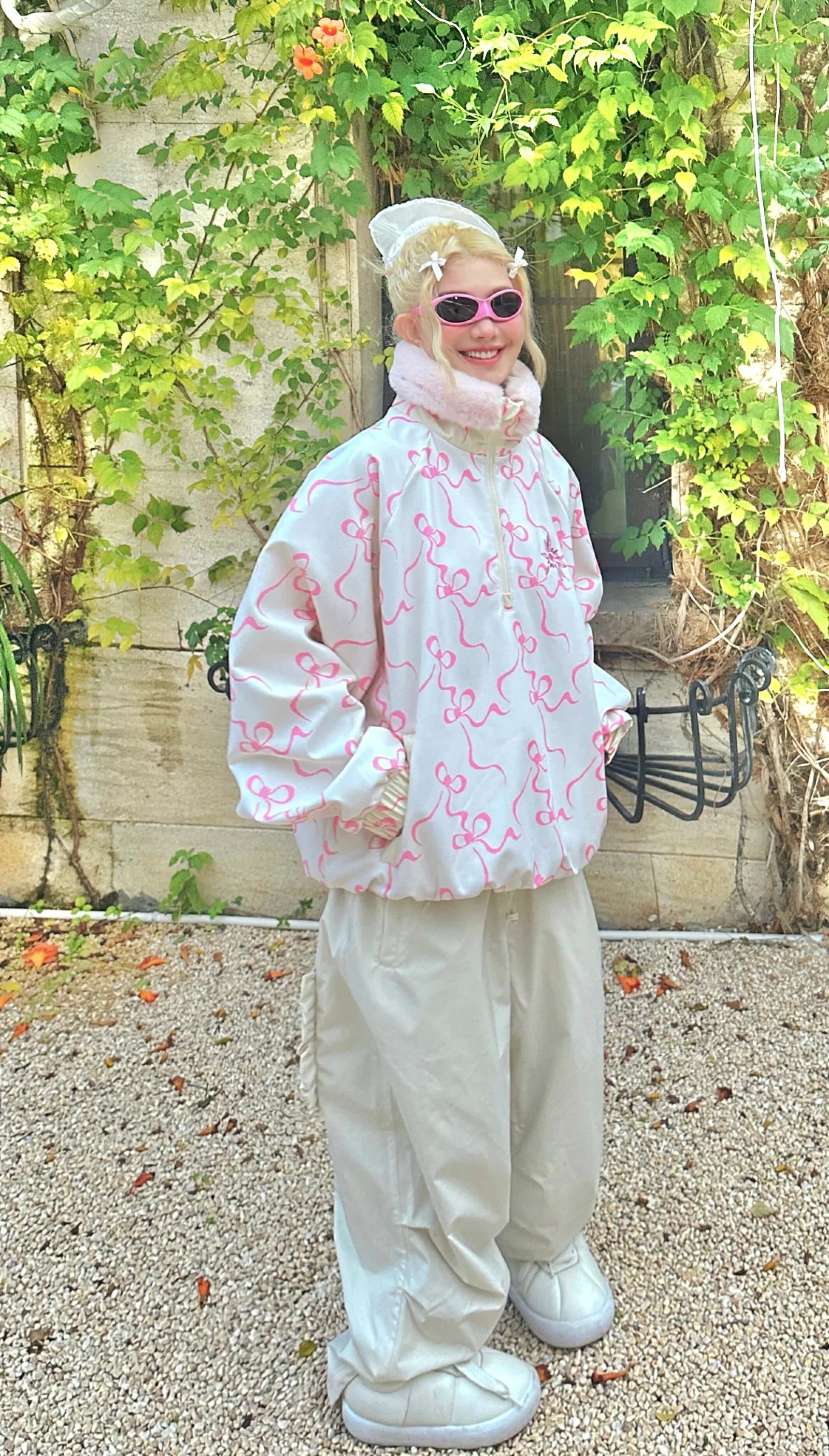 QLEO Bow Tie Fur Collar Hoodie