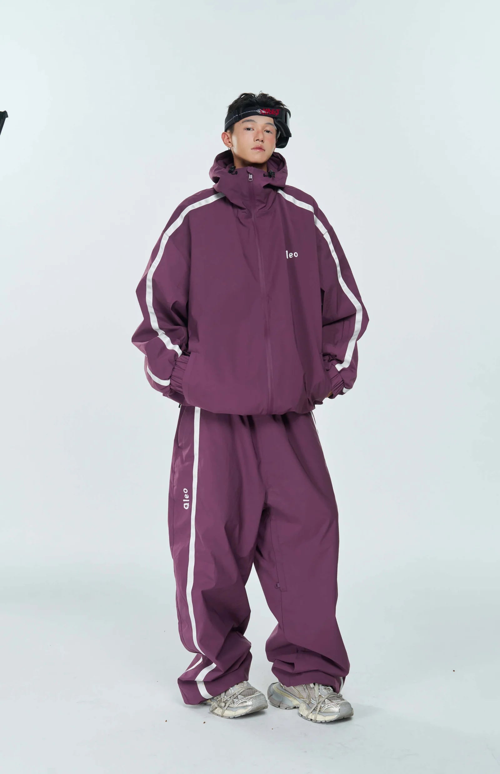QLEO Striped Snow Jacket – Snowbiz