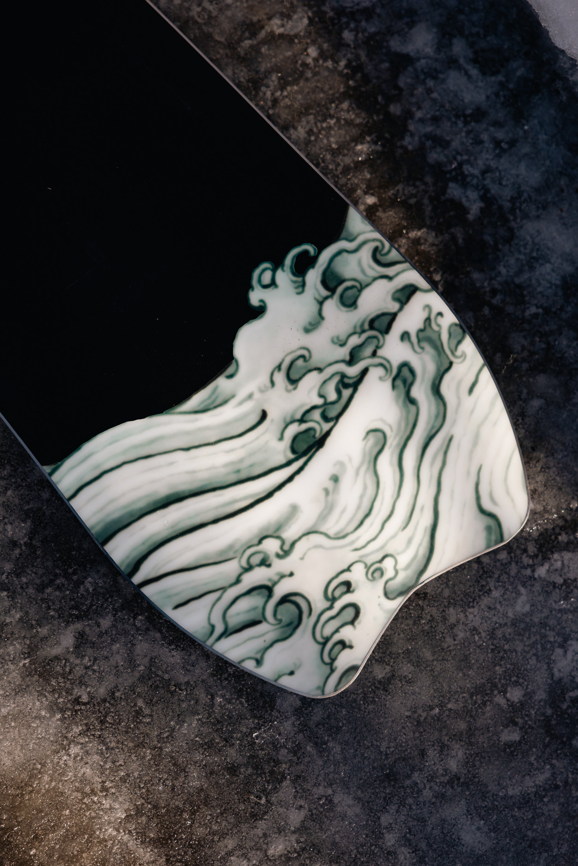 Jones Stratos Ruiki Masuda Ltd Snowboard 2026 – Snowbiz