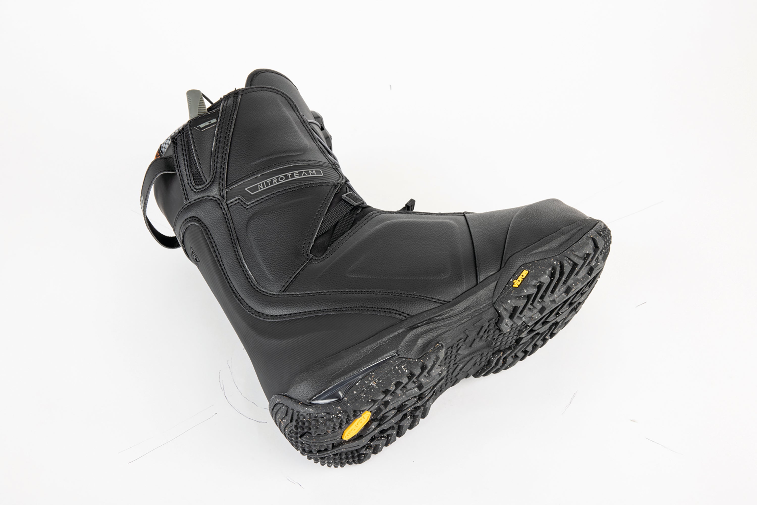 Nitro Team TLS Snowboard Boots 2024 – Snowbiz
