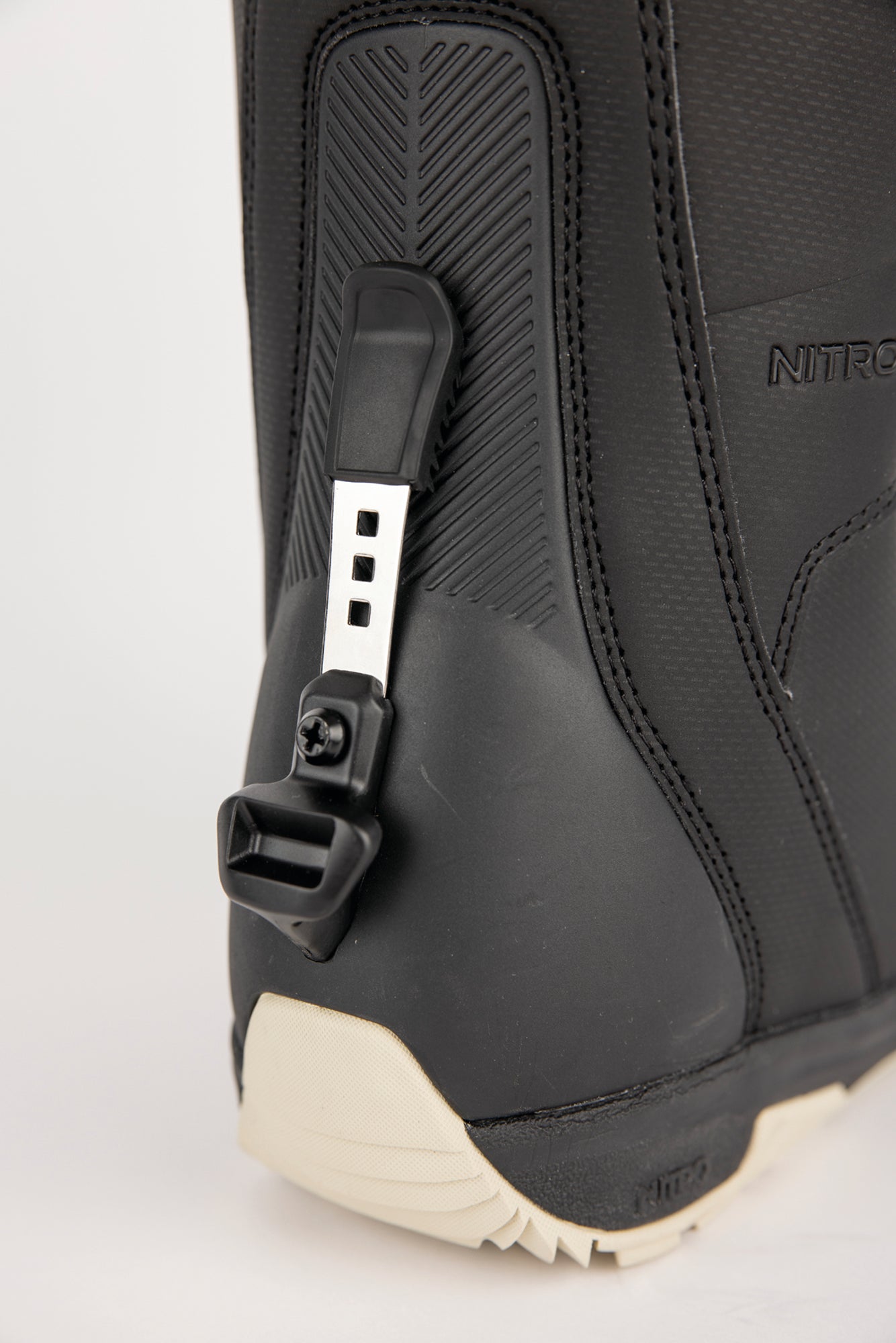 Nitro Darkseid STEP ON BOA Snowboard Boots 2024 – Snowbiz