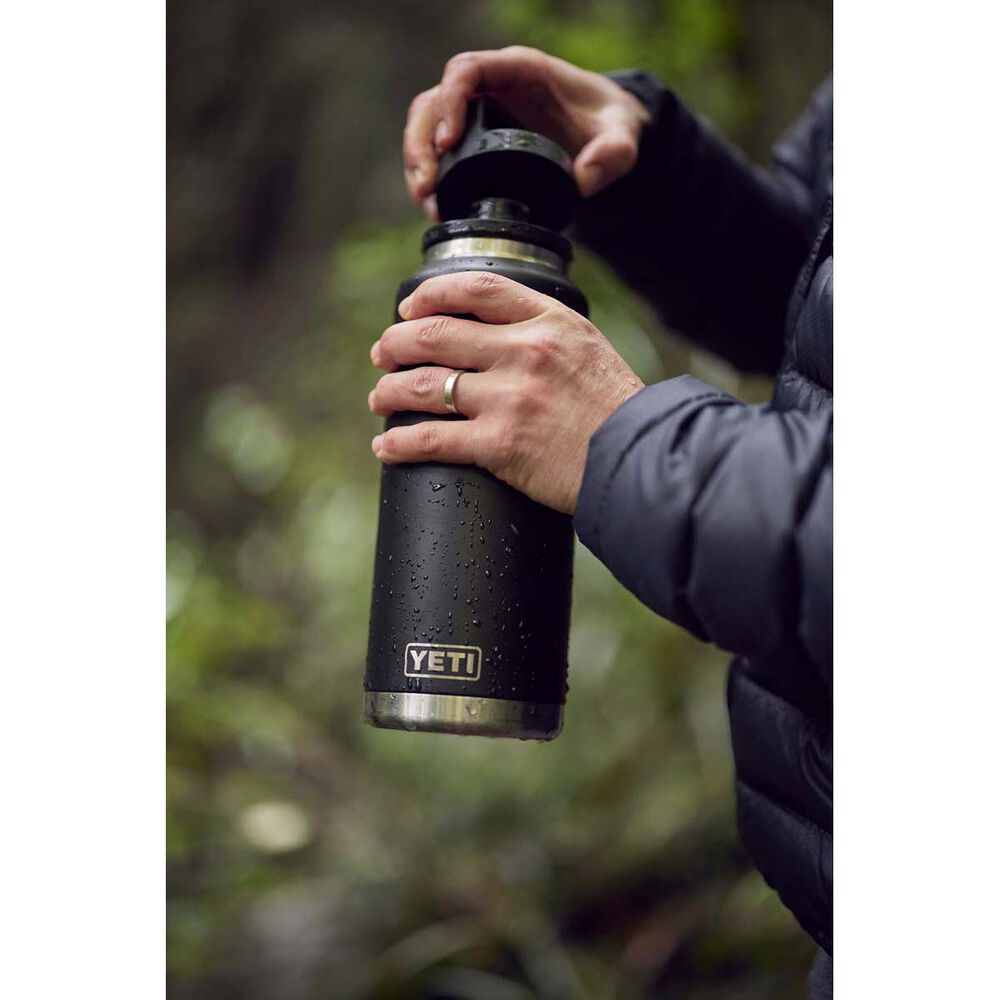 Yeti Rambler 46oz Bottle w/ Chug Cap (1.4L)