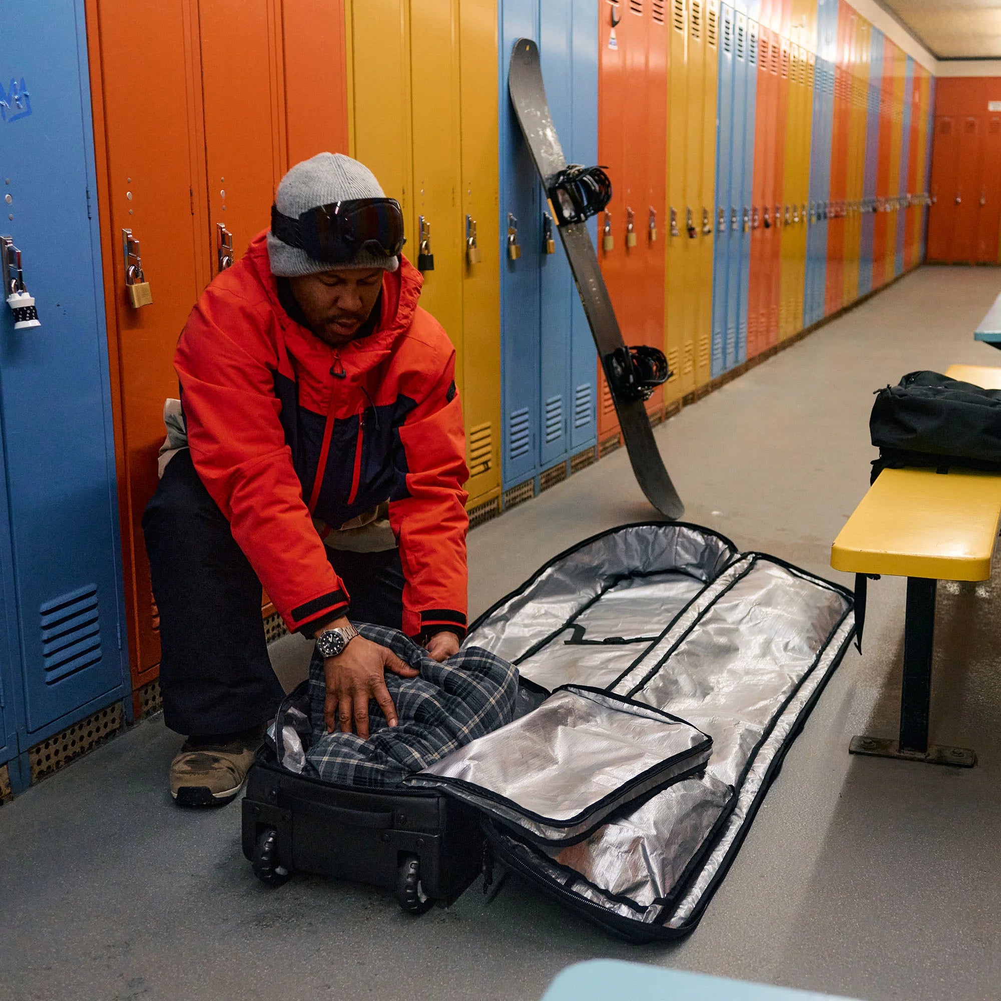 Dakine Low Roller Snowboard Bag
