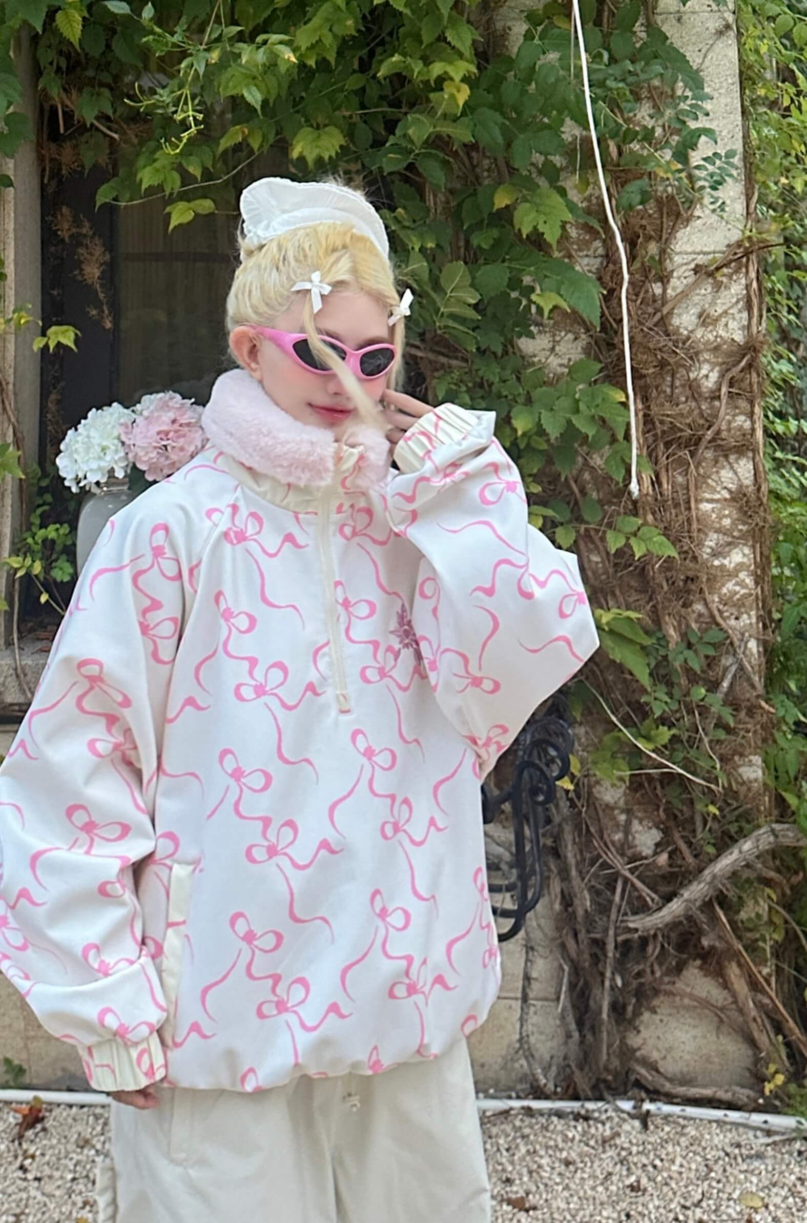 QLEO Bow Tie Fur Collar Hoodie