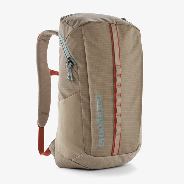 patagonia-black-hole-25-grey-