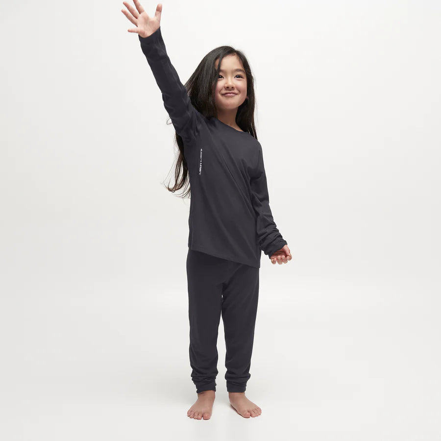 Le Bent Kids Core 260 Raglan Thermal Top Le Bent Kids Core 260 Raglan Thermal Top ski snowboard merino bamboo snow thermal child children teenager youth midlayer
