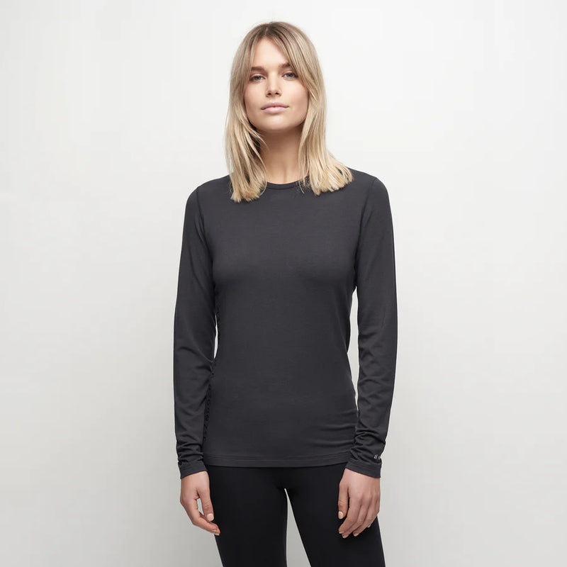 Le Bent Womens 260 Crew Top Le Bent Womens 200 Crew Top merino ladies girls bamboo layering thermal travel ski snow snowboarding lightweight no stink sweat very warm