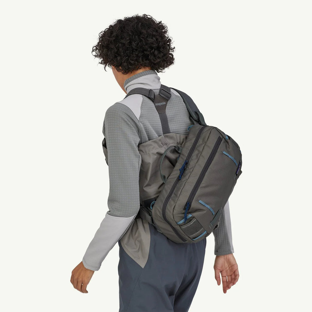 Patagonia side store sling bag